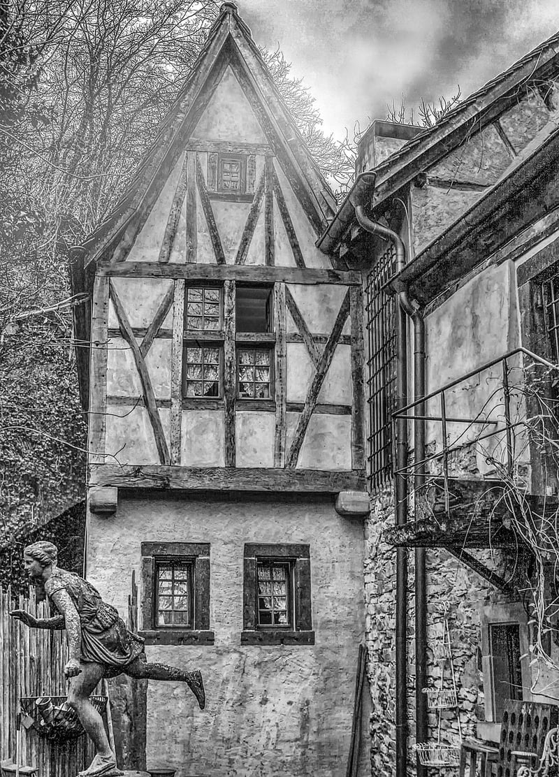 Historical Escapes